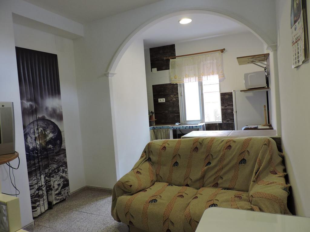 Hospedaje Lisboa Algeciras Room photo